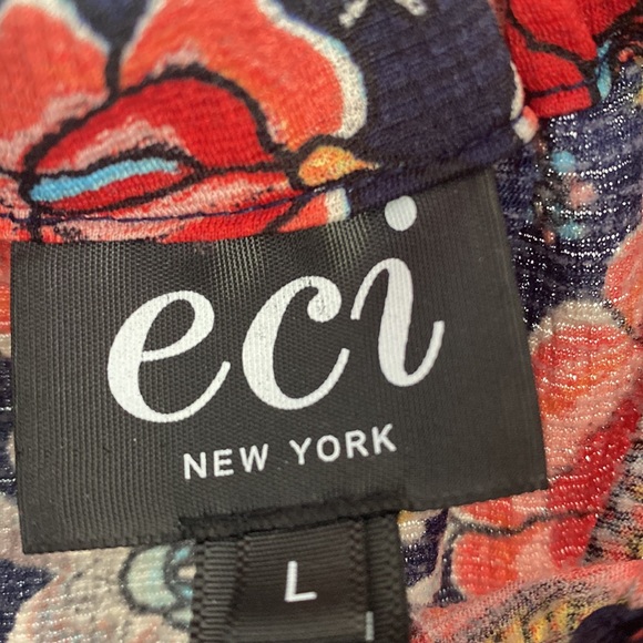 Top - Picture 3 of 3